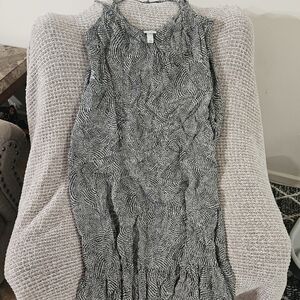 Ava & Viv Black and White Maxi Dress